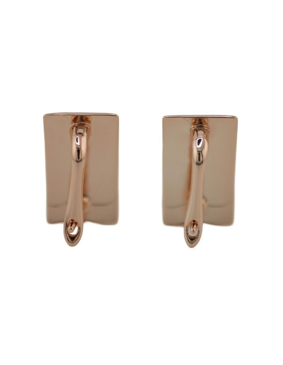 Aretes cuadrados de oro 18 K con acabado brillante 4
