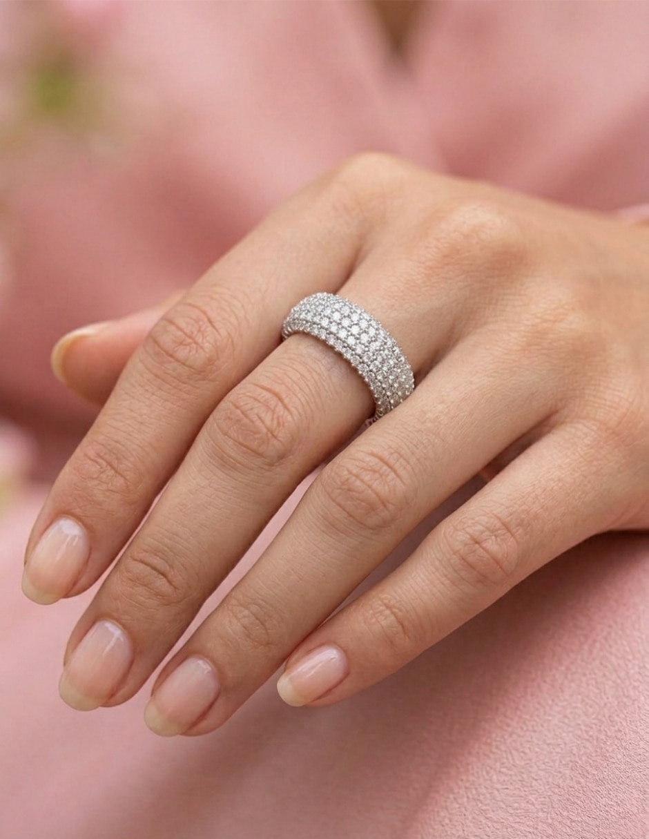 Anillo redondo aretize de plata zirconia brillante