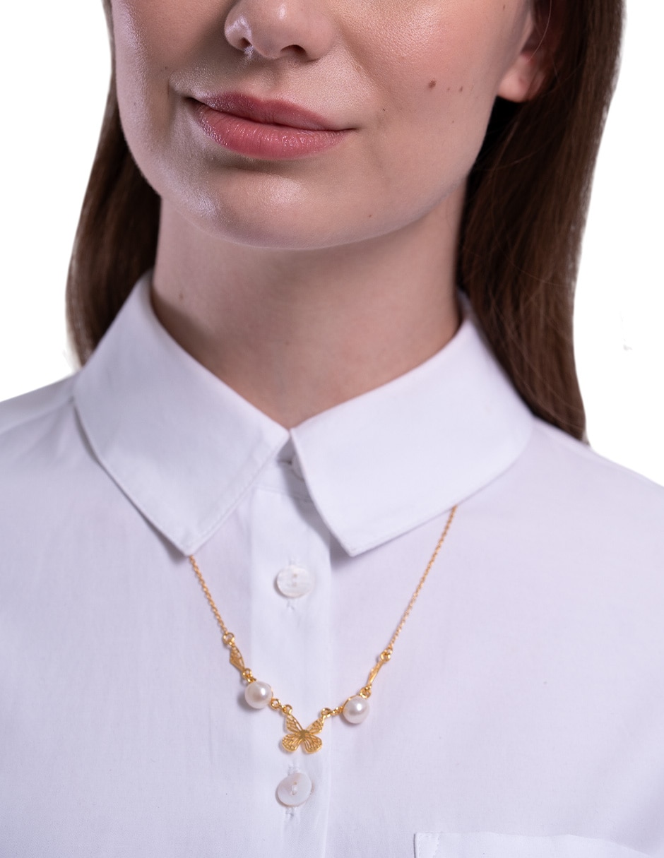 Collar mariposa 18 K 4
