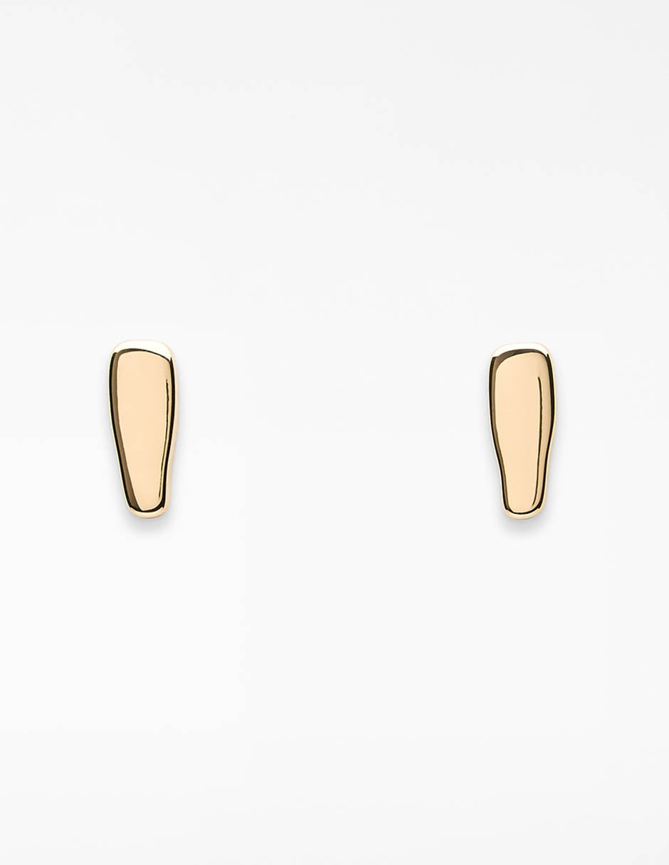 Aretes cortos de barra con acabado brillante