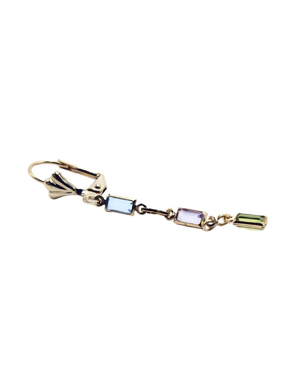 Arete largo rectangular Mada de oro laminado 18k con acabado liso cristal