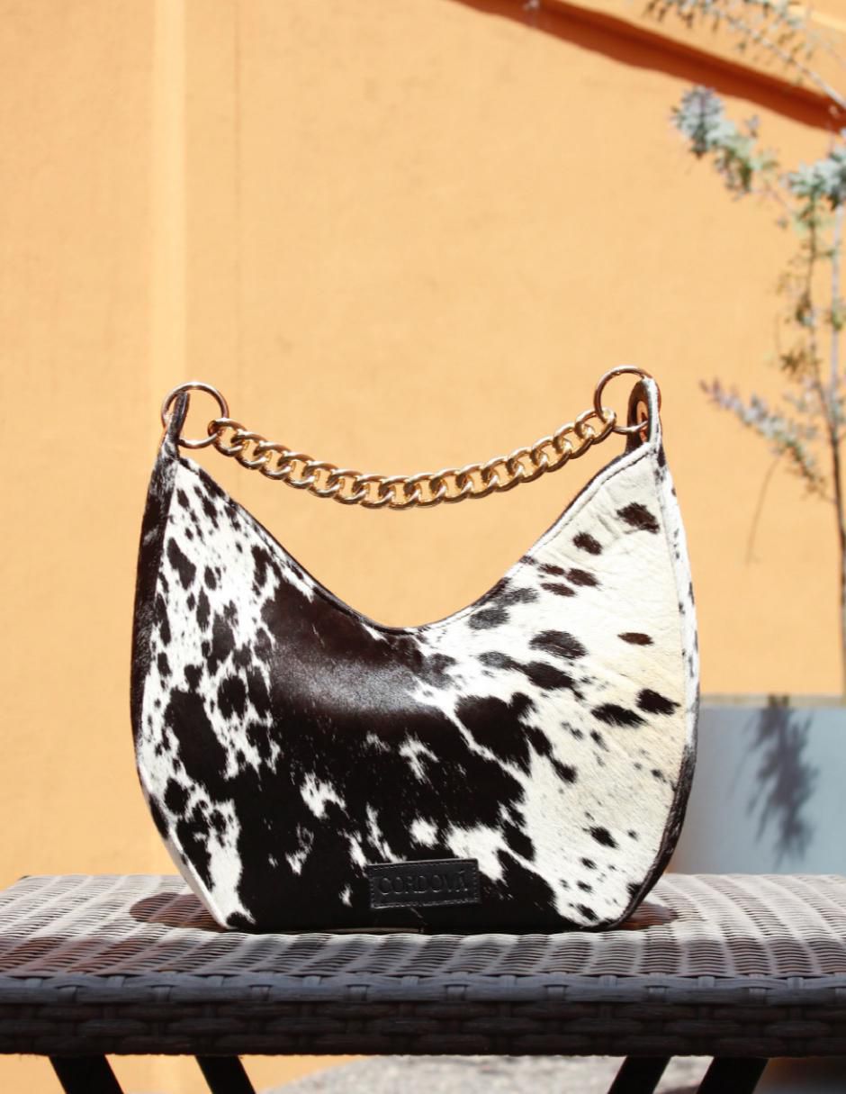 Bolsa hobo Fortune Cow Black de piel para mujer