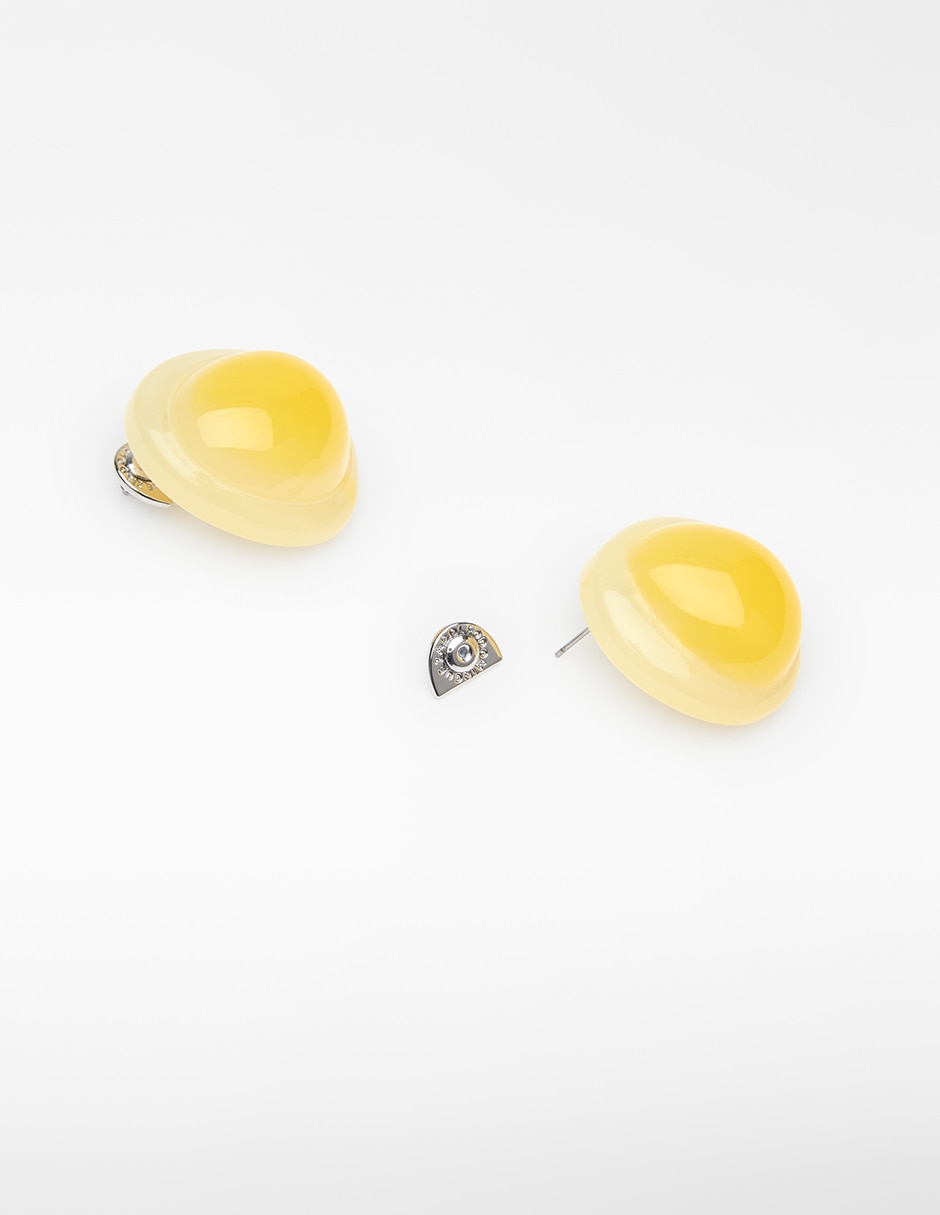 Aretes cortos