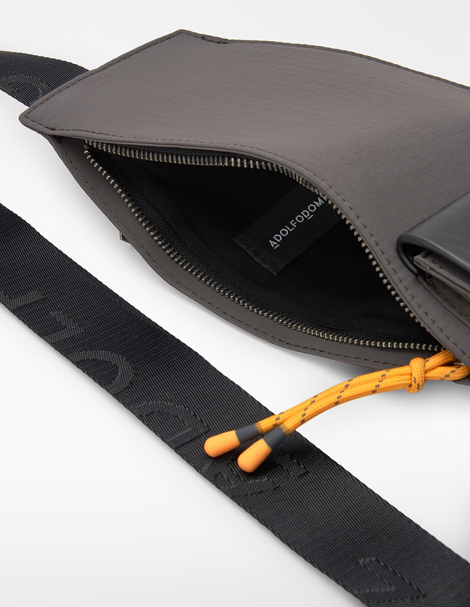 Bolsa crossbody adolfo dominguez para hombre