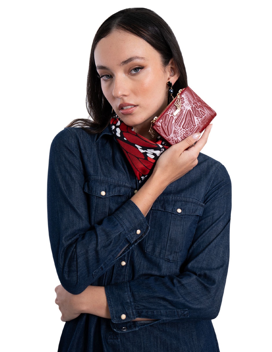 Cartera grabado mariposa mujer 3