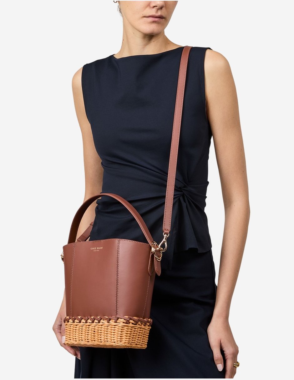 Bolsa Bucket de piel para mujer 7