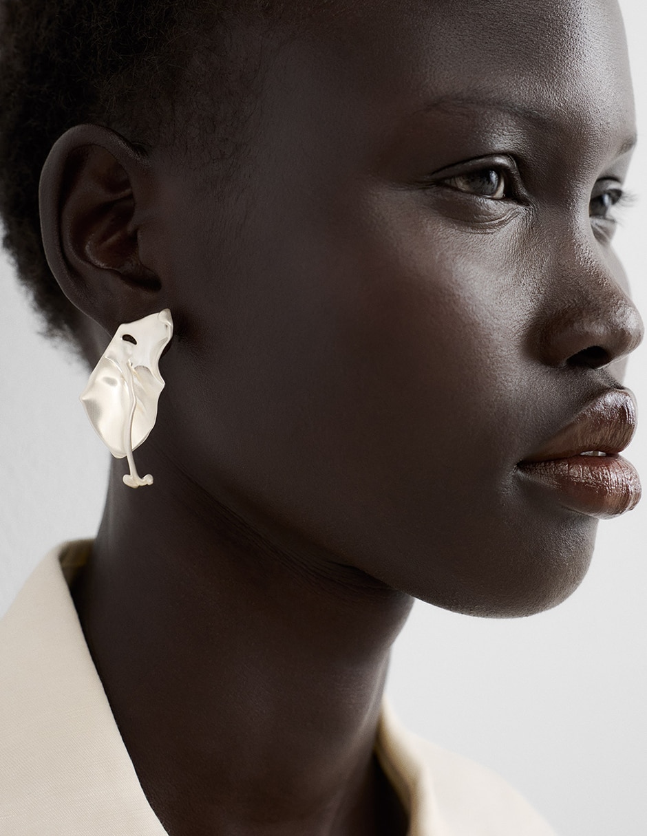 Aretes cortos Adolfo Dominguez