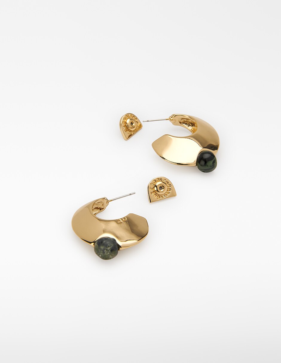 Aretes circulares con acabado liso 3