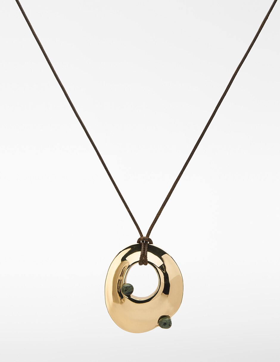 Collar 4