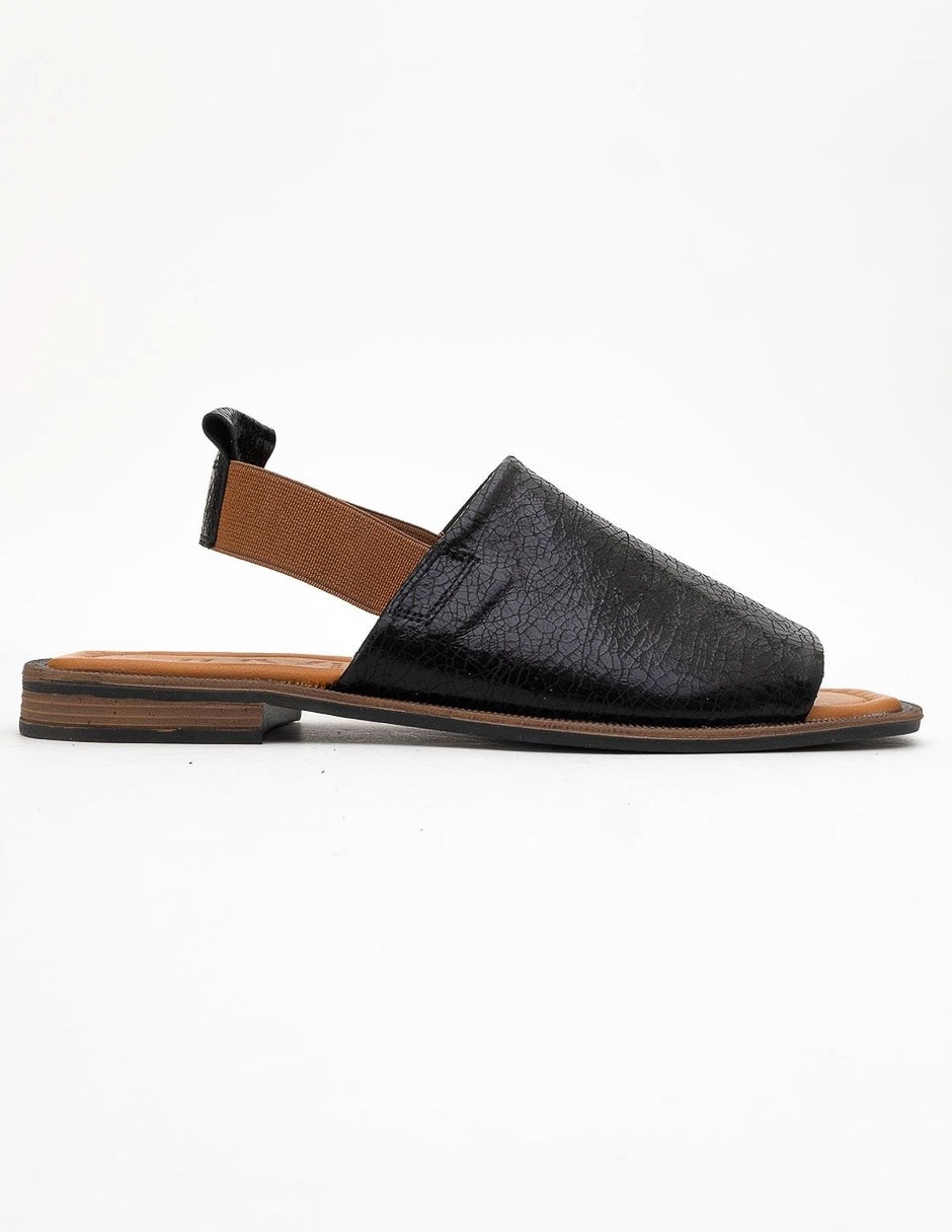 Zapato fuela de piel para mujer