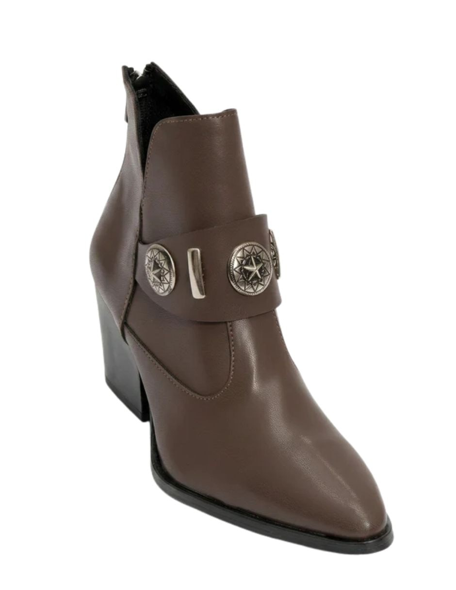 Zapato de tacón kenda de piel para mujer