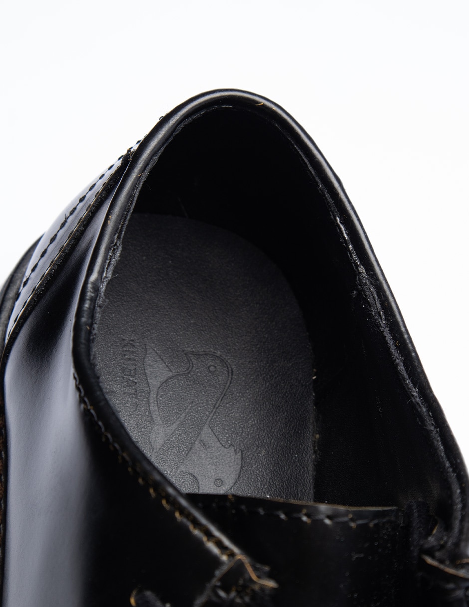 Zapato de piel para mujer